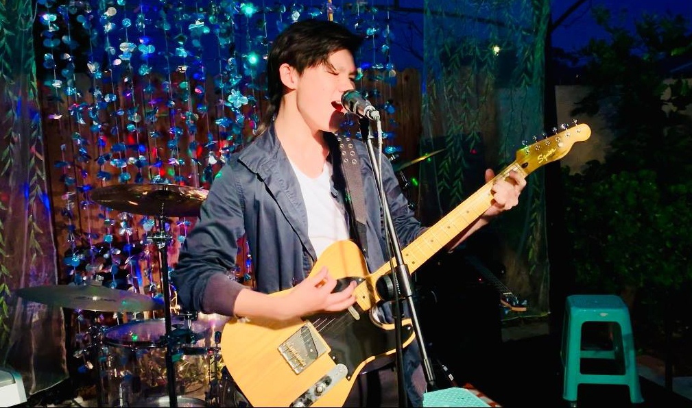 Tiet muc trinh dien soi dong cua con trai Bang Kieu hinh anh