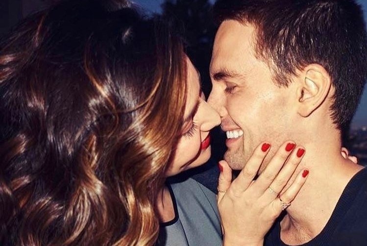 Cuoc song vien man cua cuu thien than Miranda Kerr ben chong ty phu hinh anh