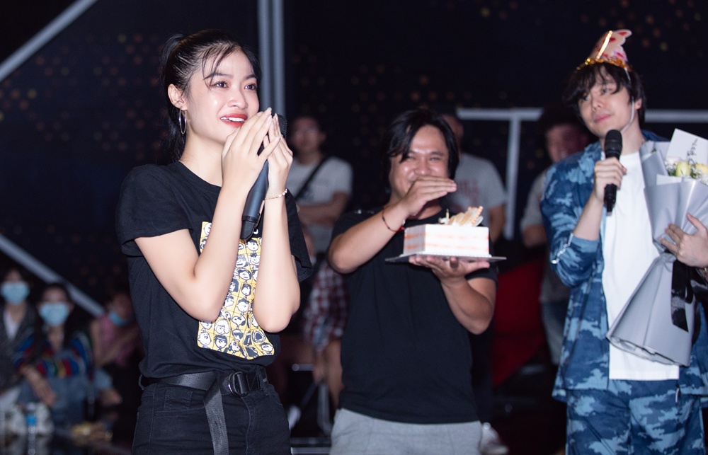 A hau Kieu Loan Trinh Thang Binh anh 1