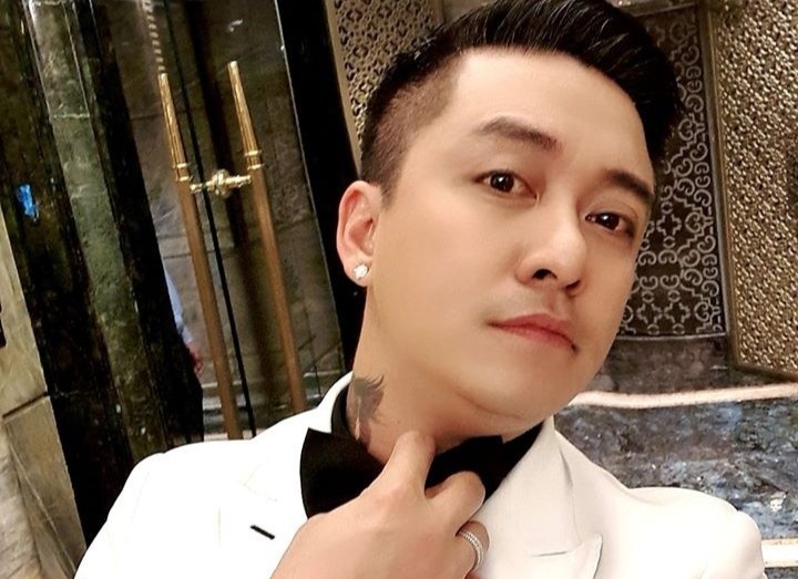 Tuan Hung buc xuc khi co ten trong danh sach hat dam cuoi hinh anh