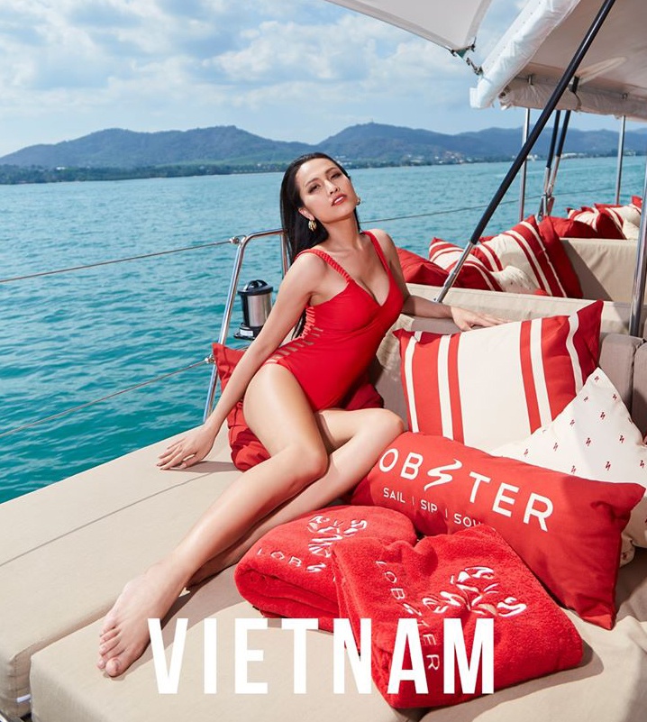 Hoa hau Chuyen gioi Quoc te Hoai Sa anh 1