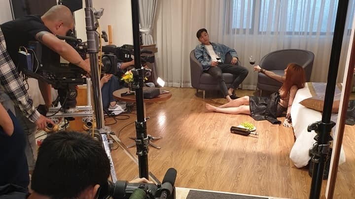 Bao Thanh dang anh hau truong canh nong voi Quoc Truong hinh anh