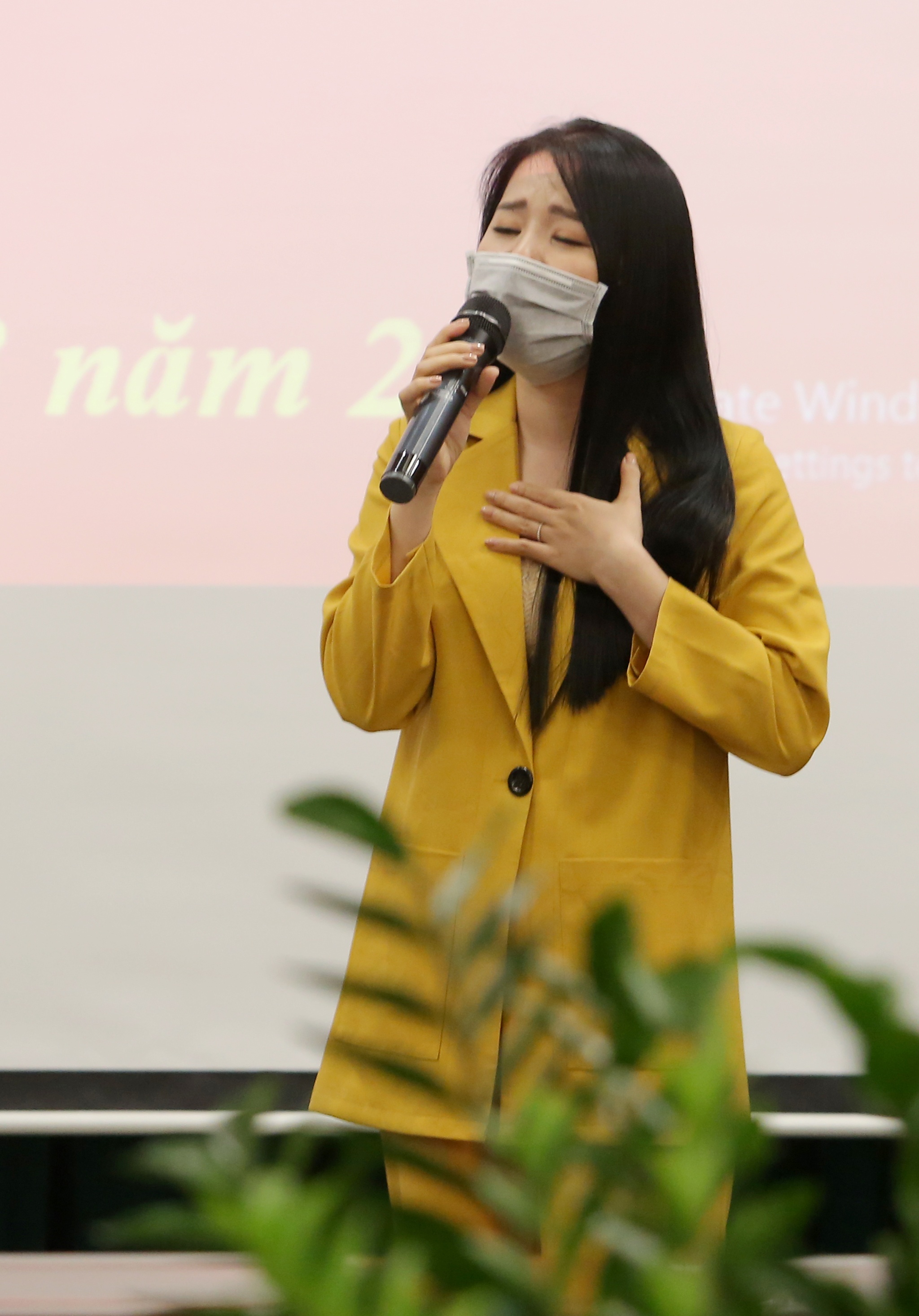 Tùng Dương quyên góp chống dịch ảnh 7 Tung Duong quyen gop chong dich anh 7