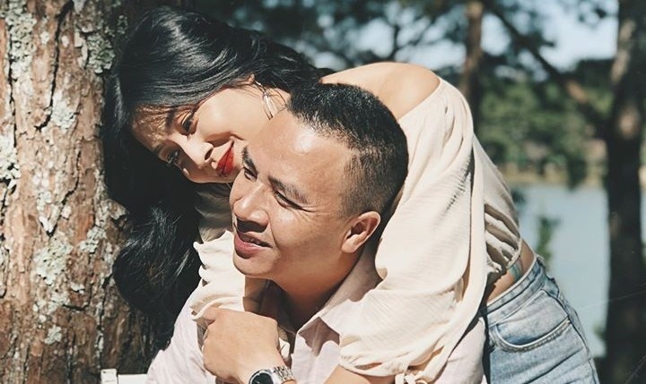 MC Chung toi la chien si bay to tinh yeu manh liet danh cho chong hinh anh