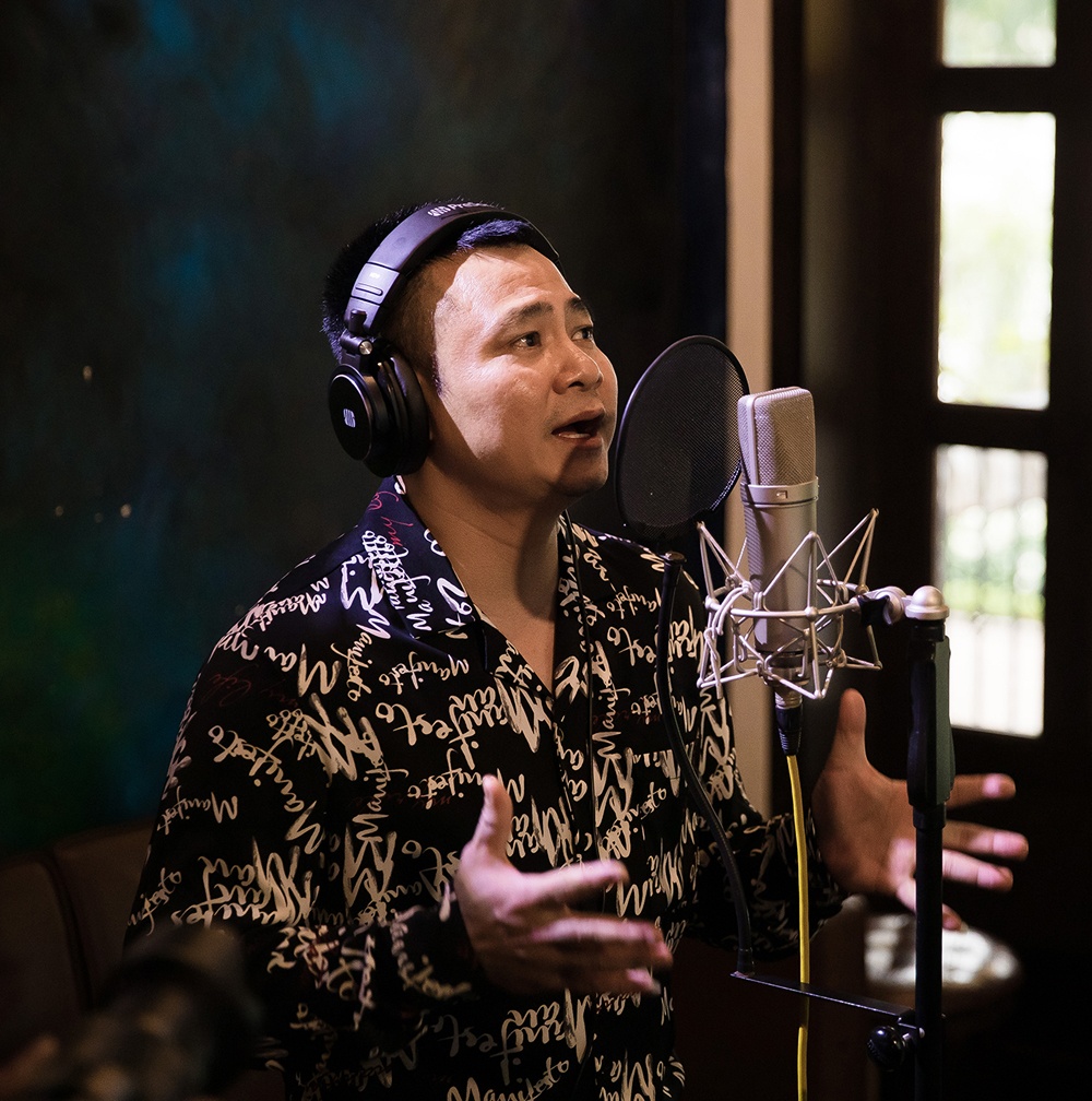 Tuan Hung quyen gop chong dich anh 3