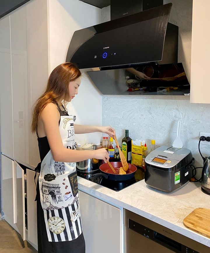 Sao Việt vào bếp mùa dịch ảnh 3 Sao Viet vao bep mua dich anh 3