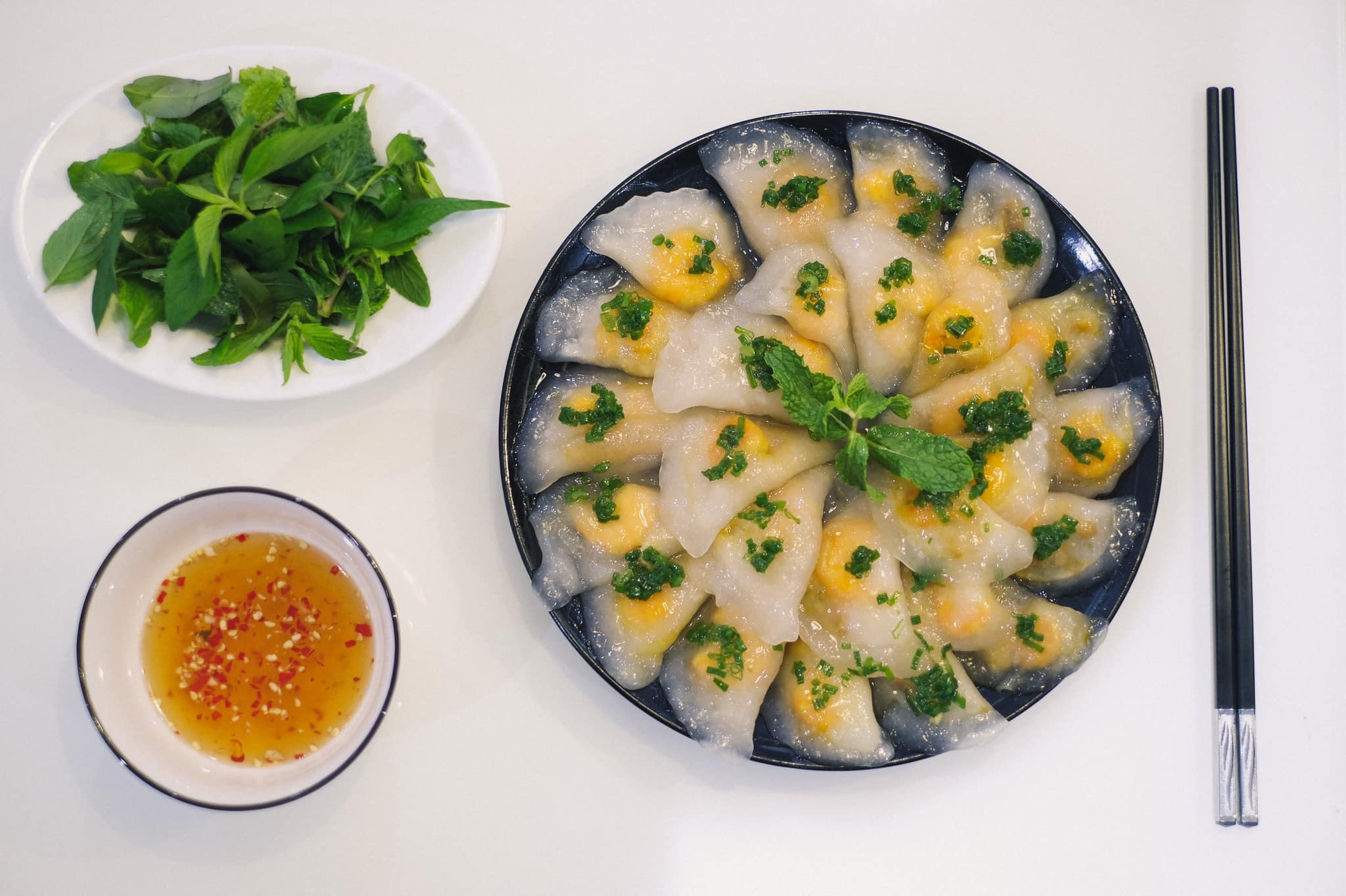 Sao Viet vao bep mua dich anh 7