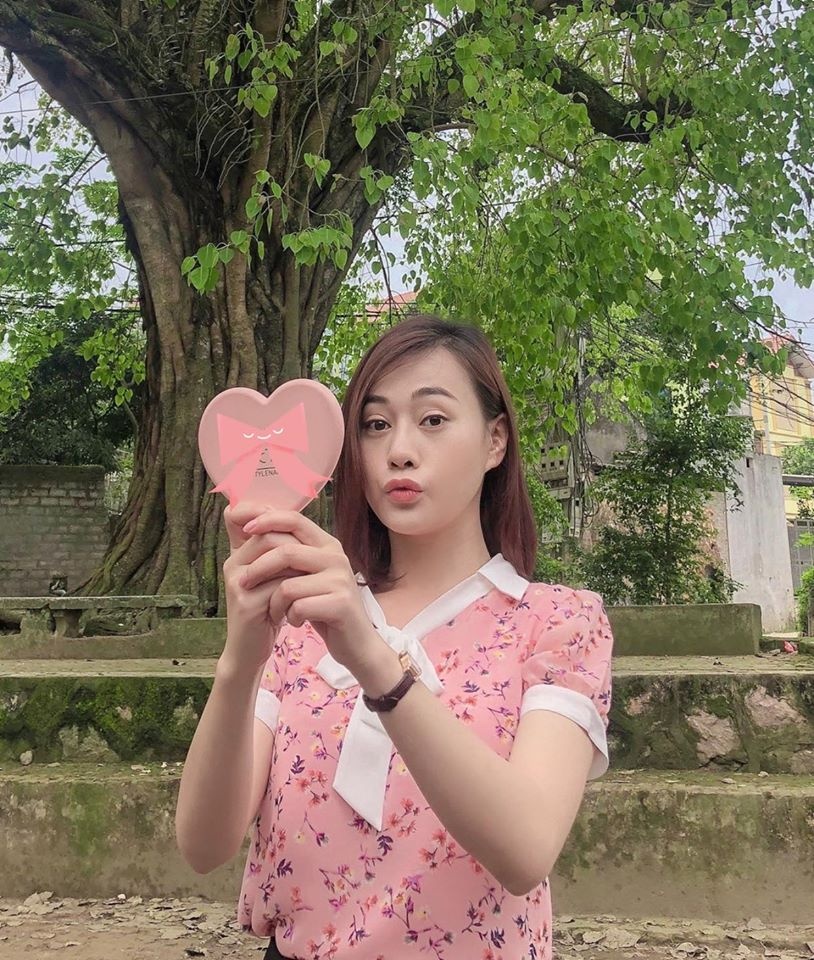 Phuong Oanh cong khai ban trai anh 4