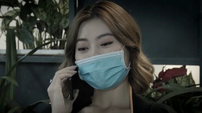 Hue nuot nuoc mat khi nghe tin chong co con voi nhan tinh hinh anh