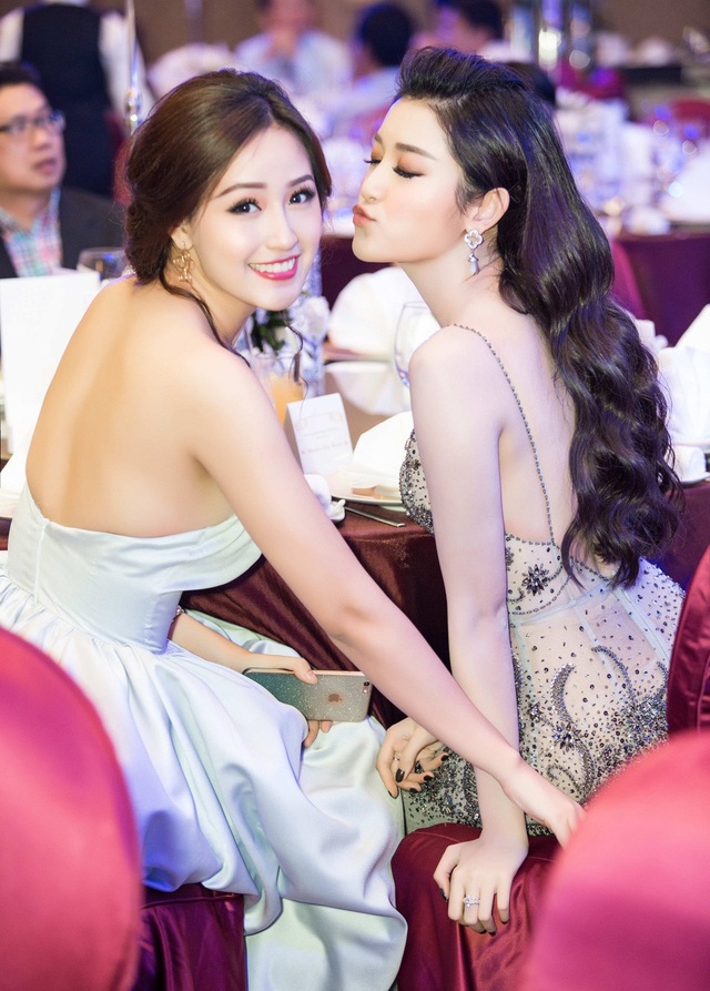 Huyền My Mai Phương Thúy ảnh 1 Huyen My Mai Phuong Thuy anh 1