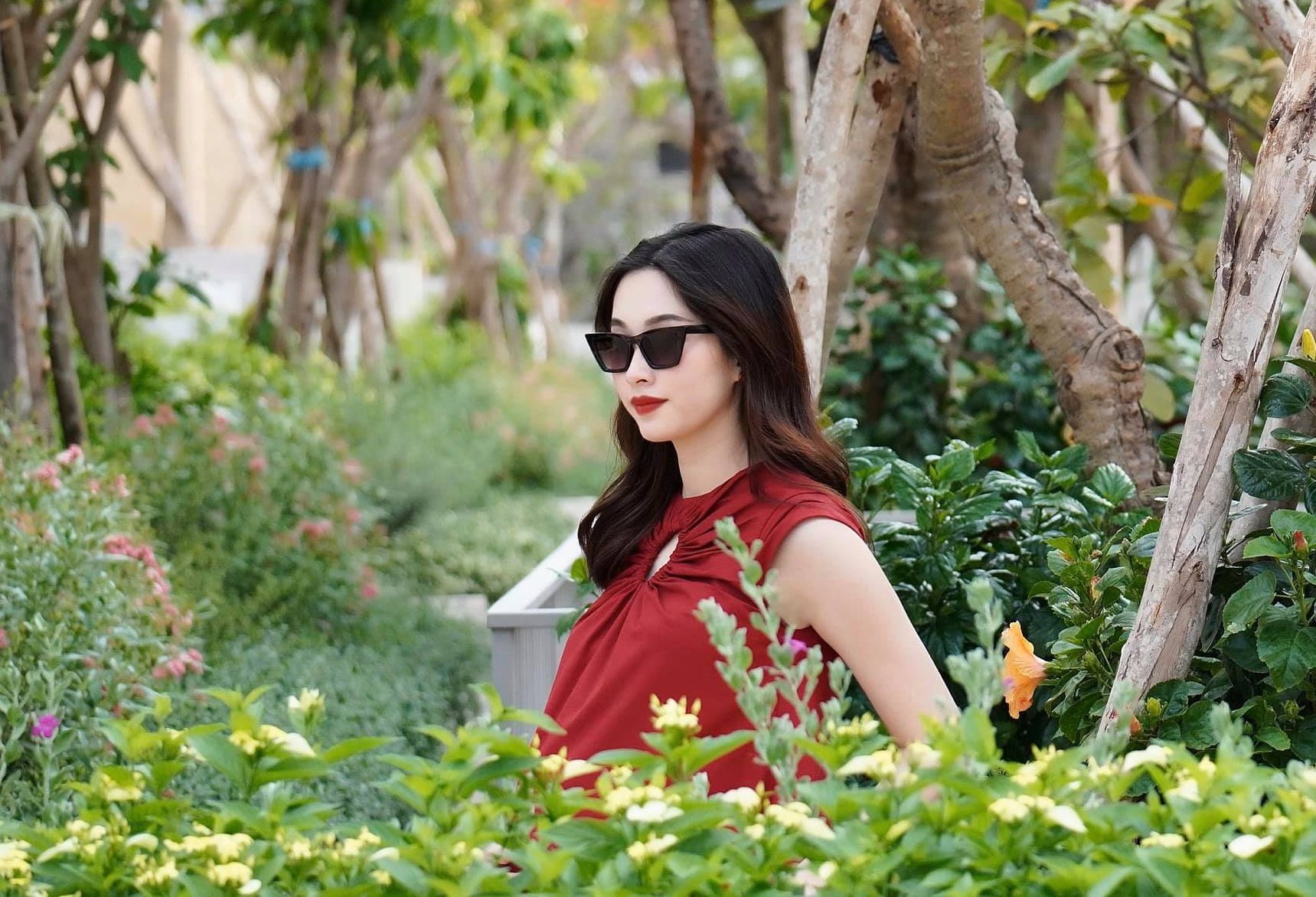 Hoa hau Dang Thu Thao mang thai anh 2