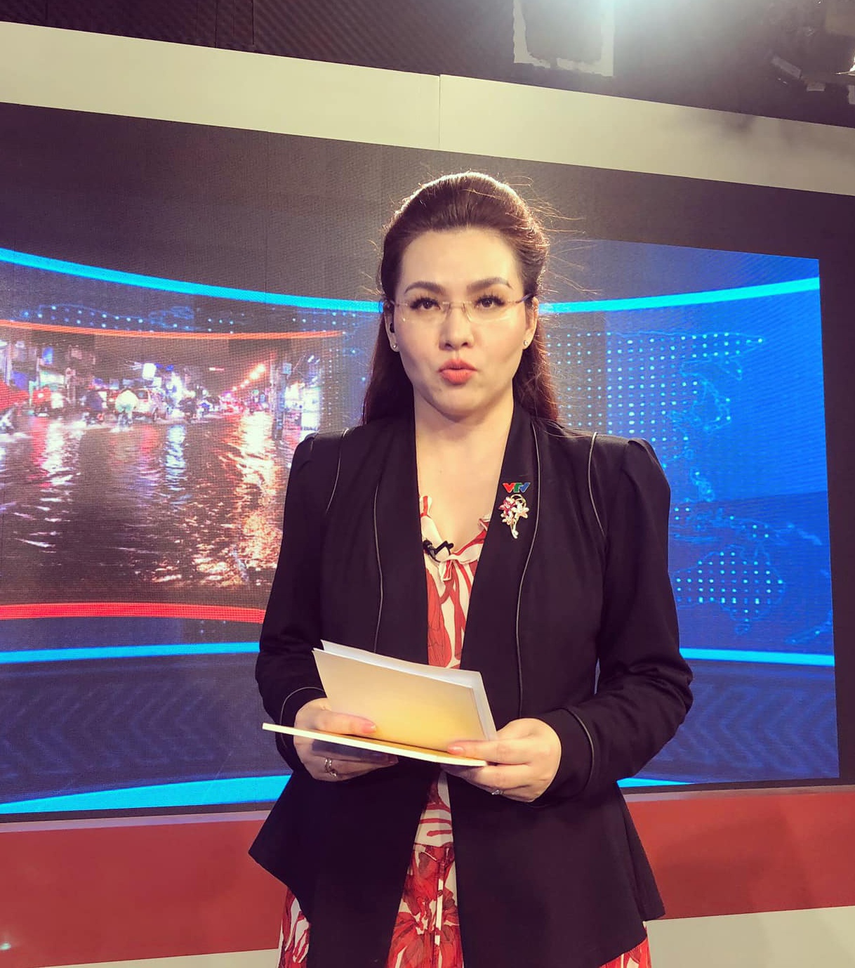 Hau truong bien tap vien truyen hinh anh 6