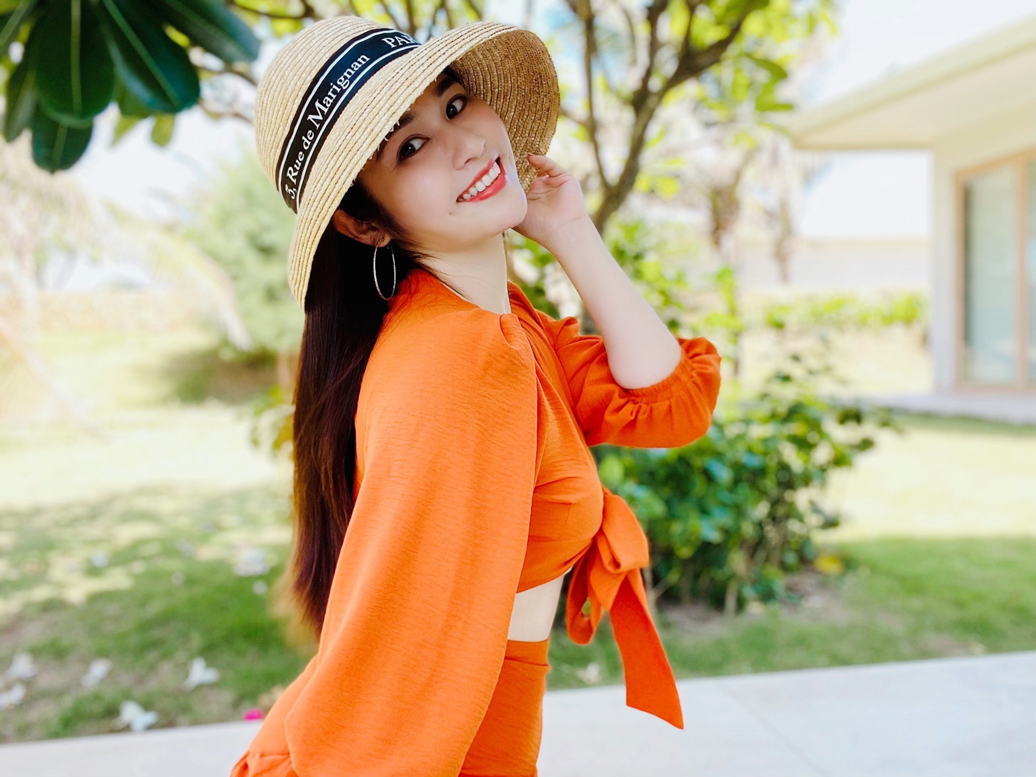 Doi thuong cua BTV thoi su anh 13