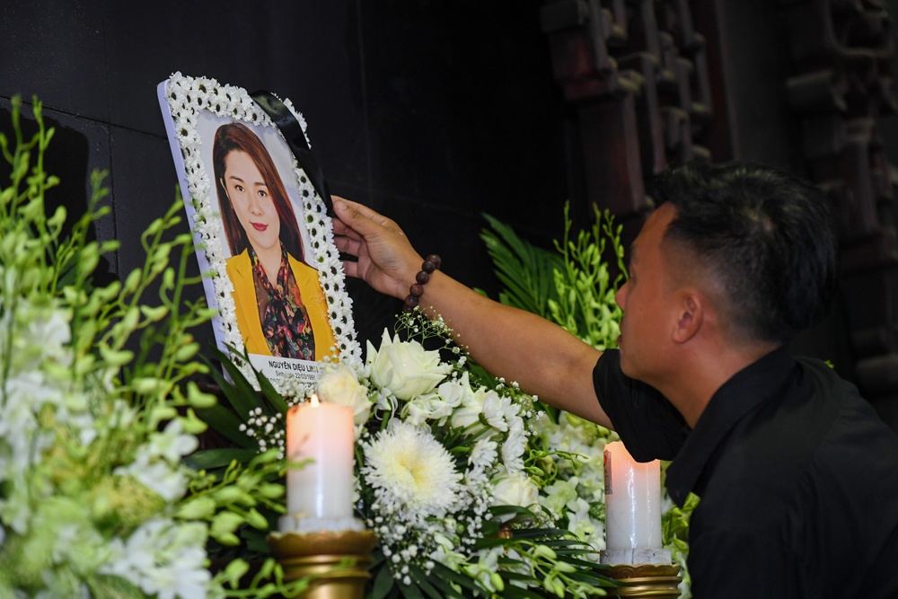 MC Dieu Linh qua doi anh 1