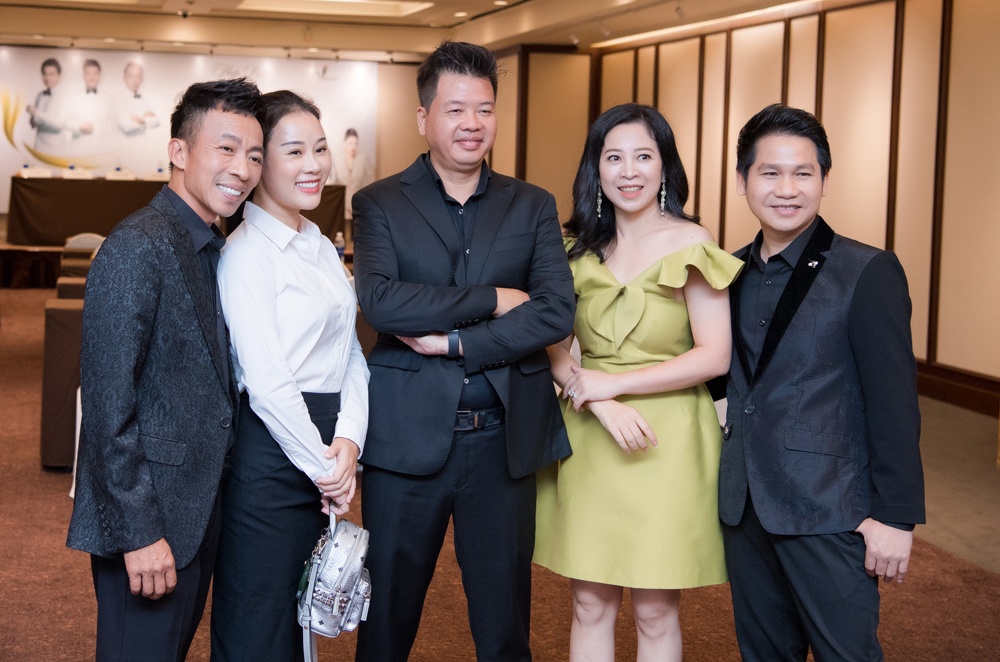 Trong Tan Dang Duong Viet Hoan nhac do anh 1