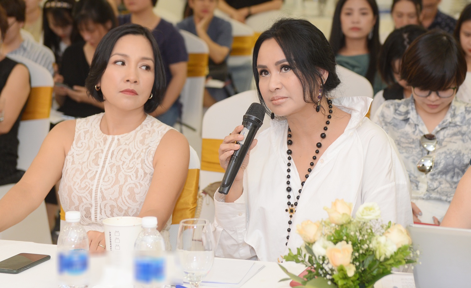 Nhac si Pho Duc Phuong anh 2