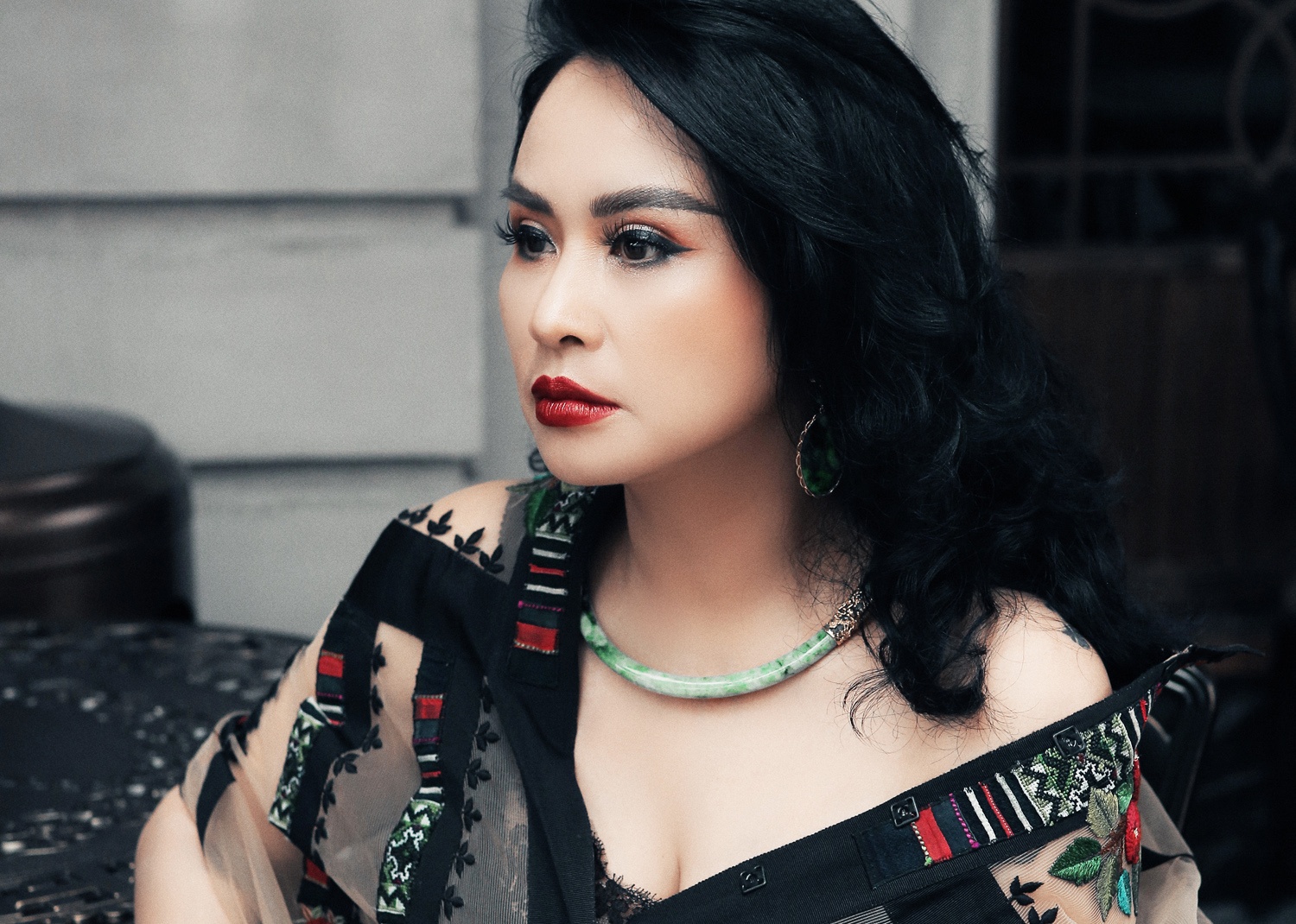 Diva Thanh Lam chia se ve ban trai va tinh yeu o tuoi 51 hinh anh