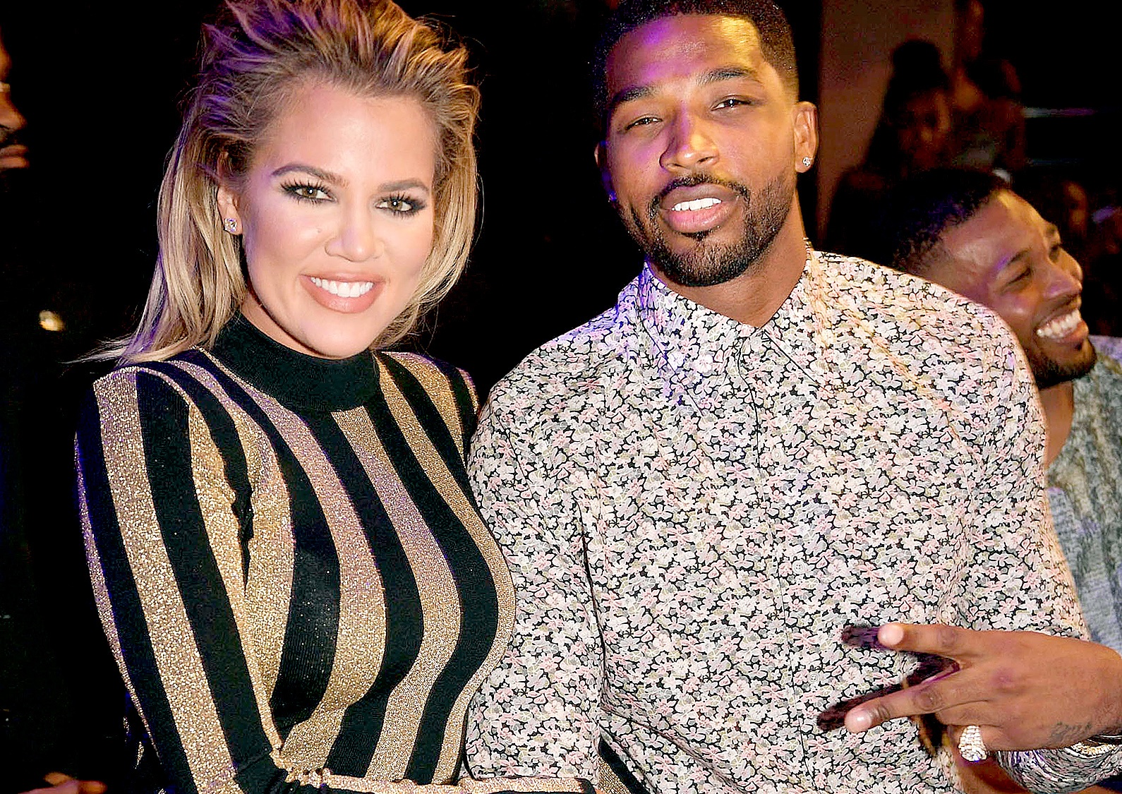 Khloe Kardashian tha thu cho ban trai sau scandal phan boi hinh anh