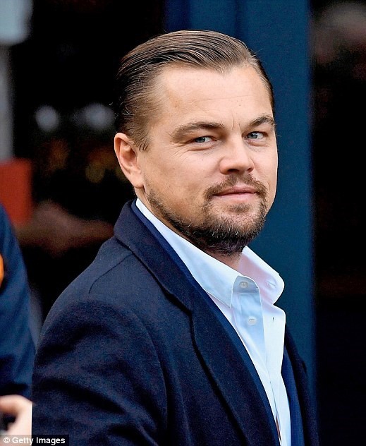 Mối tình chênh lệch hàng chục tuổi ảnh 2 Moi tinh chenh lech hang chuc tuoi anh 2