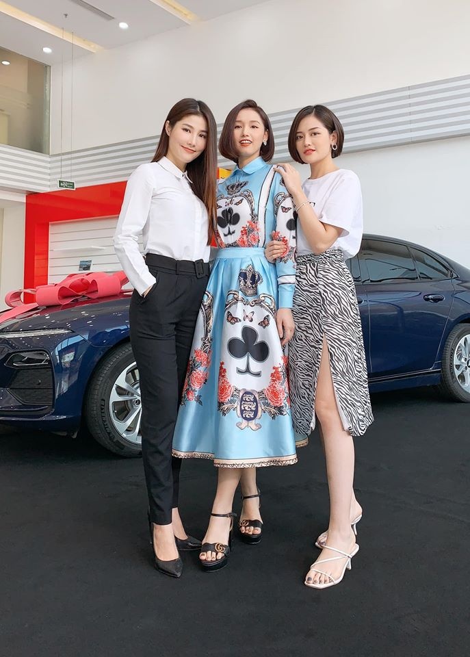 Phục trang diễn viên truyền hình ảnh 1 Phuc trang dien vien truyen hinh anh 1