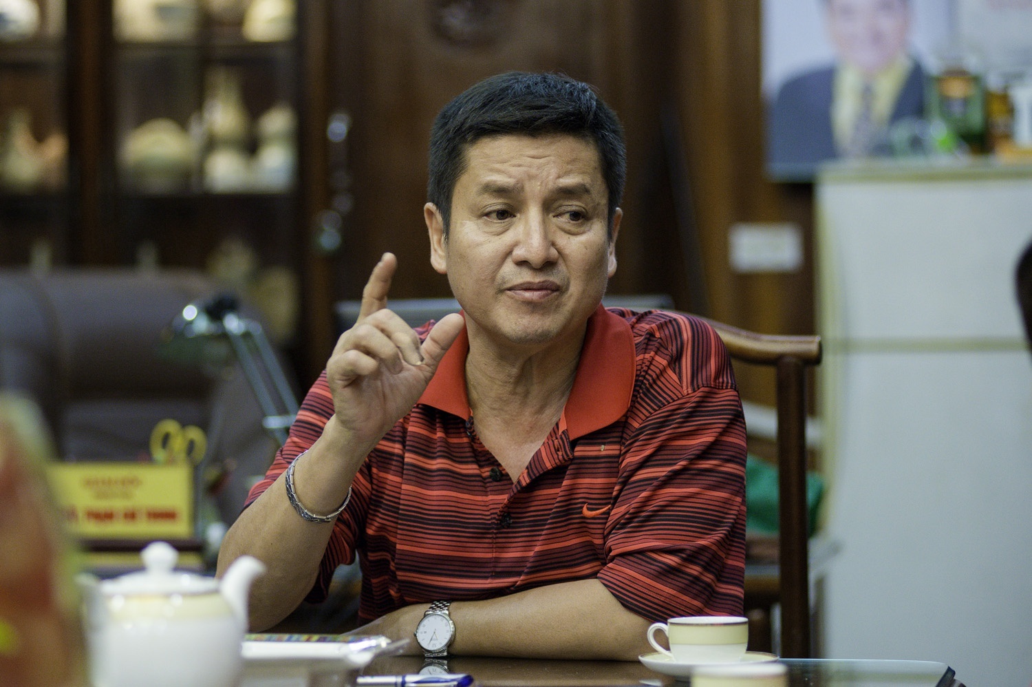 NSUT Chi Trung: ‘Nha hat khong phai noi de kiem tien lam giau’ hinh anh