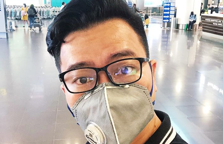 Nguyen Minh Cuong hat 'Hoa no khong mau' phien ban chong dich hinh anh