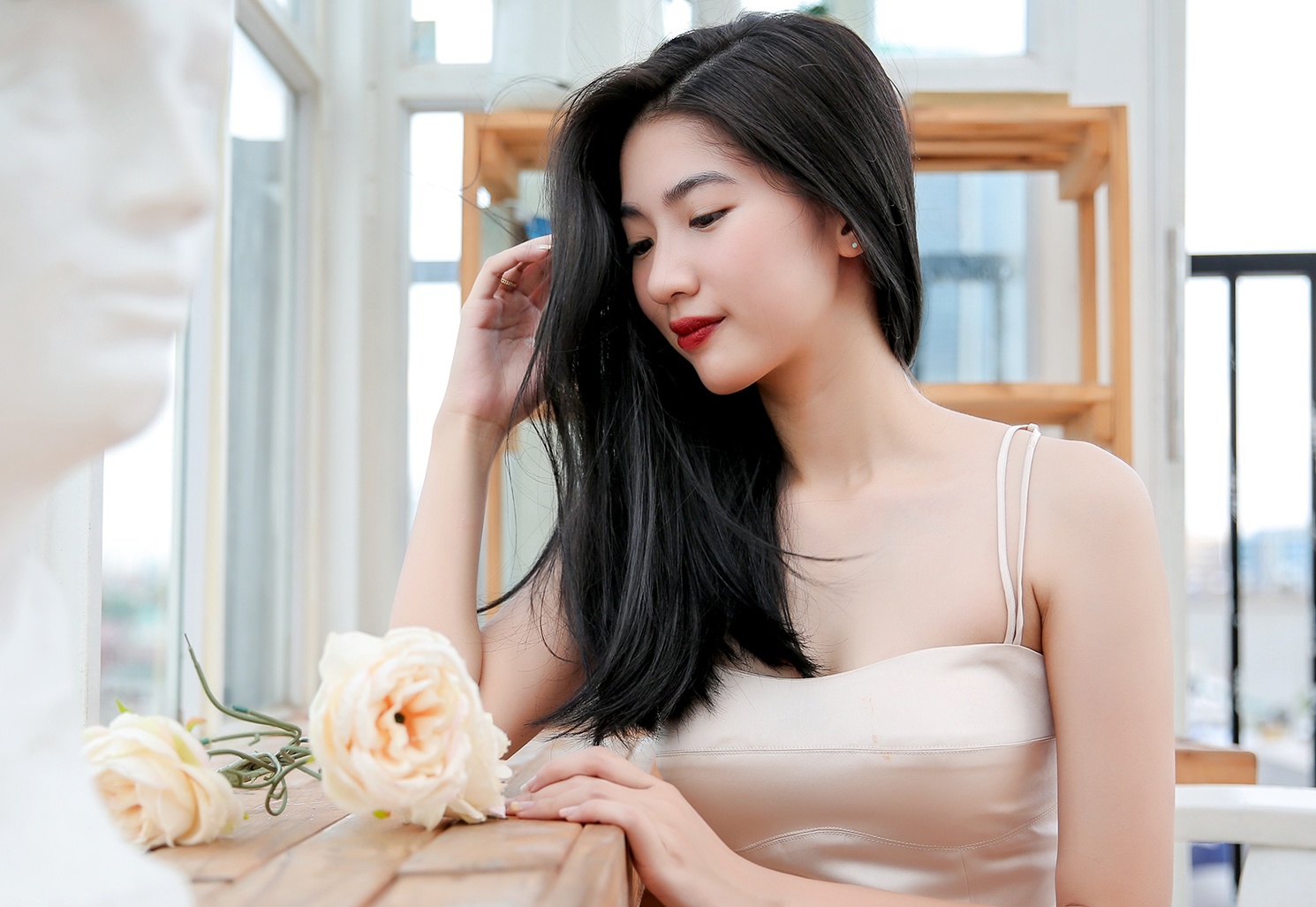 Doi thuong cua thi sinh Hoa hau Viet Nam dat hoc luc gioi 12 nam hinh anh