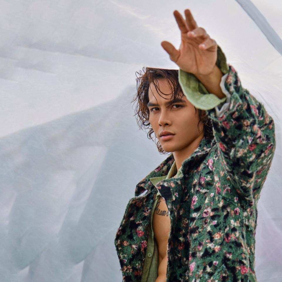 Thanh Tung Thuy Diem Cat do anh 2