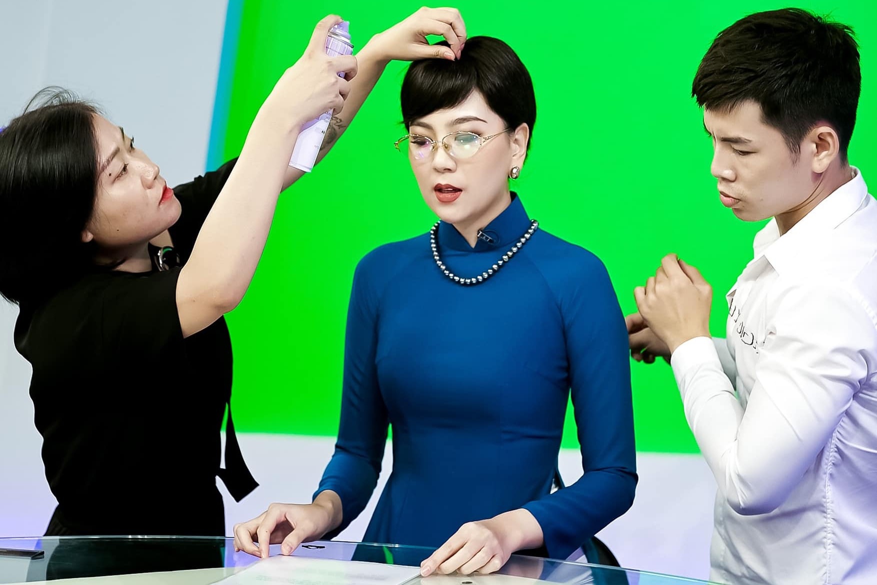 Mai Ngoc tai hien hinh anh MC thoi su 50 nam truoc hinh anh