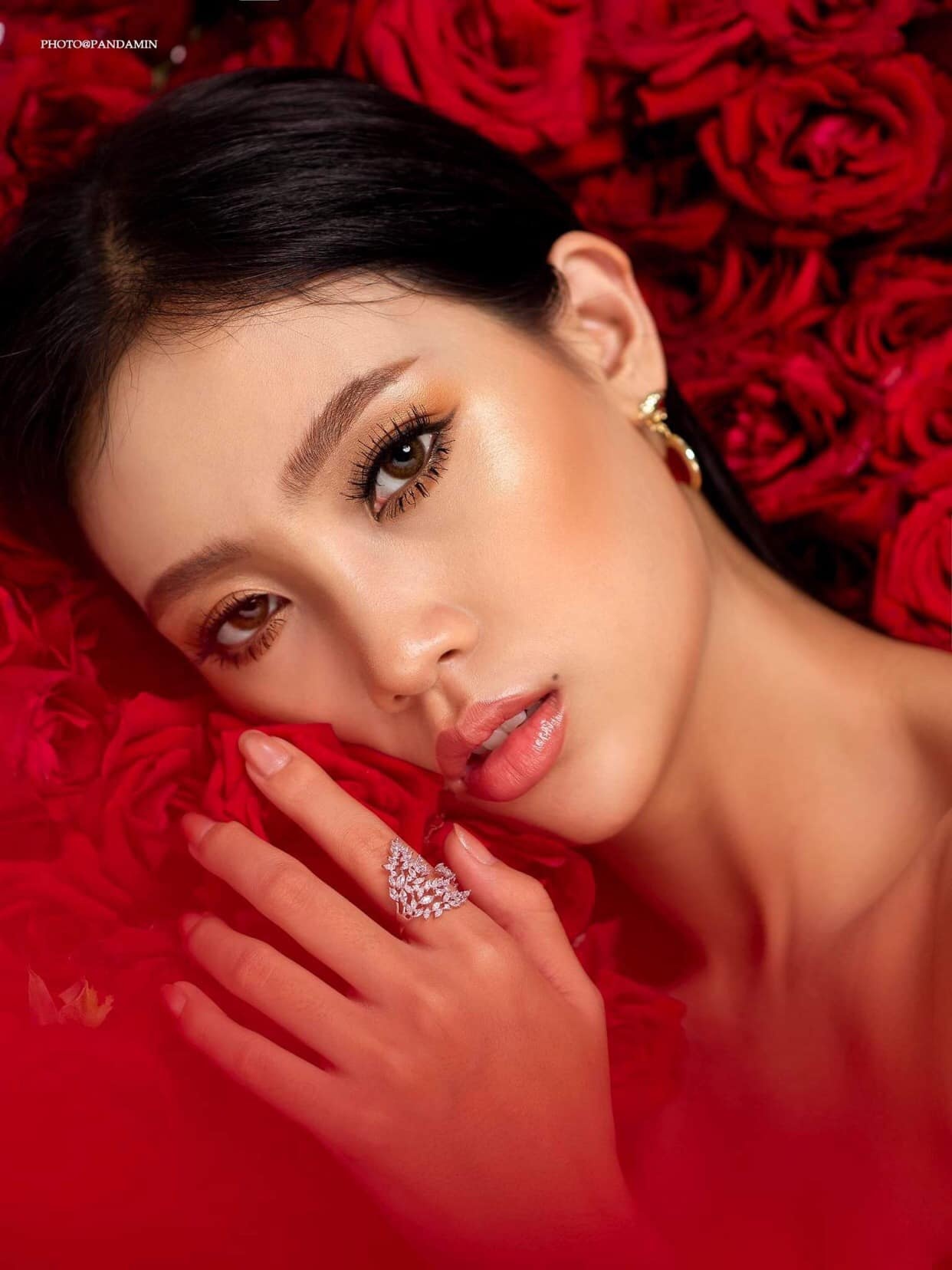 Hoa hau Trai Dat 2020 anh 11