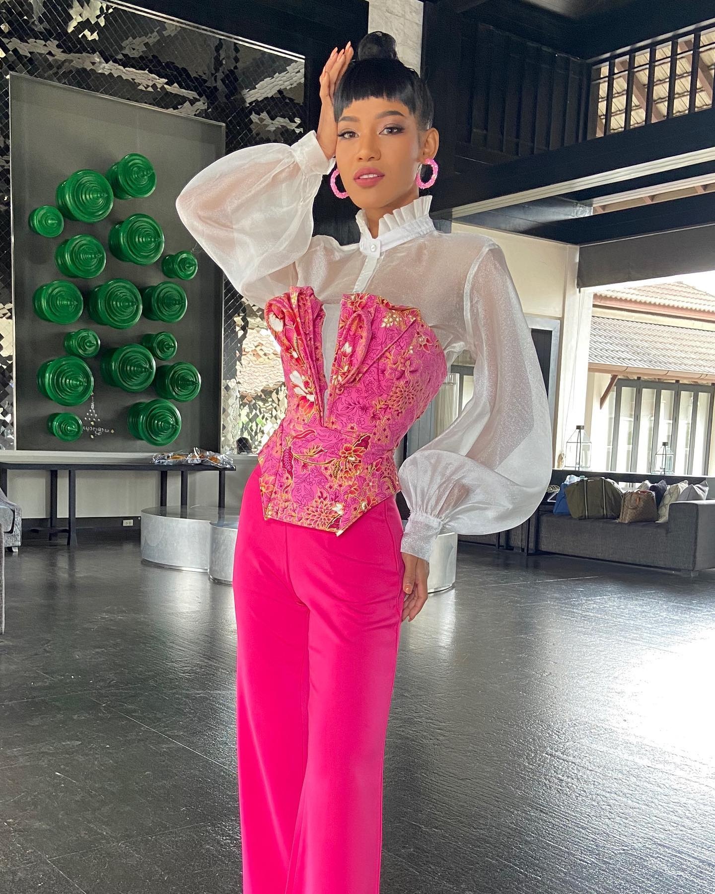 Hoa hau Hoa binh Thai Lan 2020 anh 8