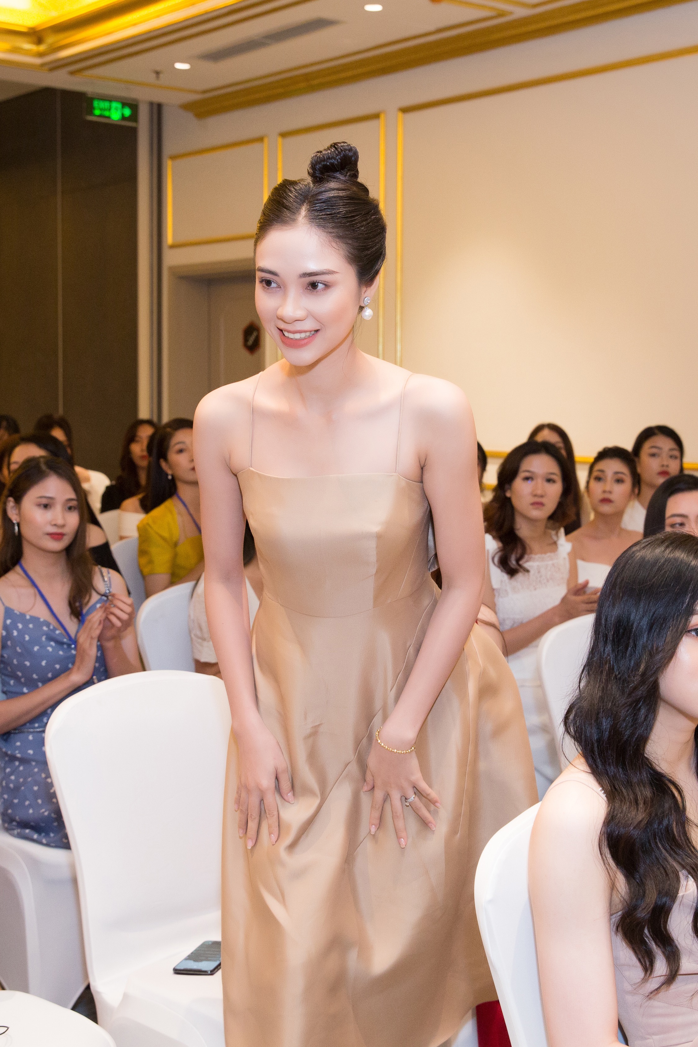 Hoa hau Viet Nam 2020 anh 2