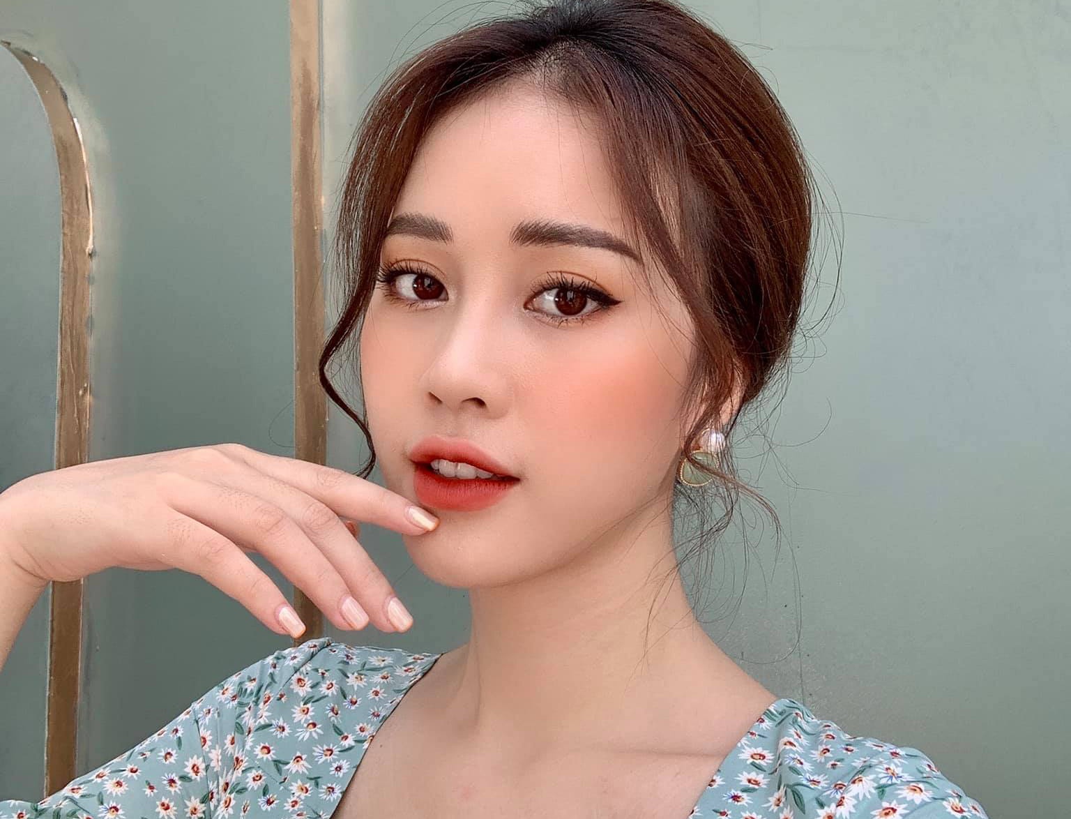 MC Bua trua vui ve chia se ly do rut khoi Hoa hau Viet Nam 2020 hinh anh