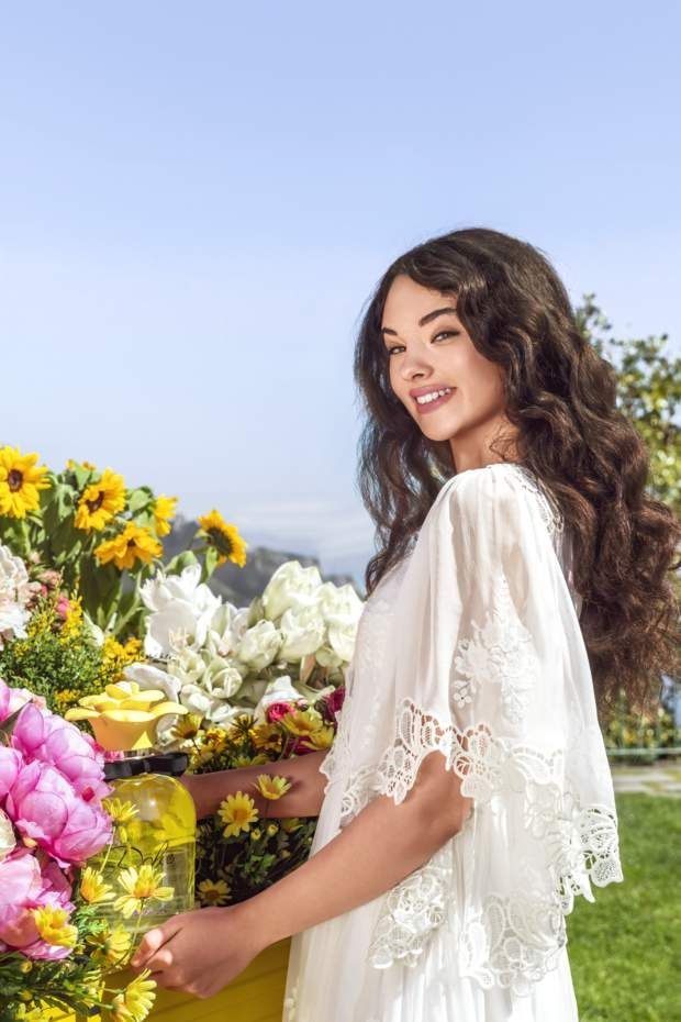 Con gái Monica Bellucci ảnh 5 Con gai Monica Bellucci anh 5