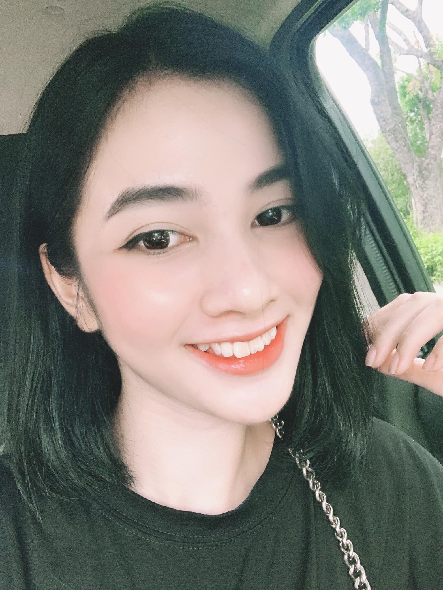 Hoa hau Viet Nam 2020 anh 3