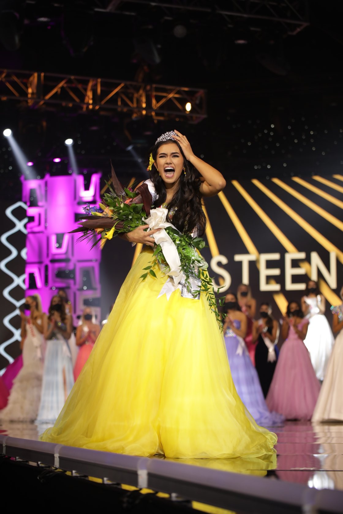 Miss Teen USA 2020 dang quang anh 6