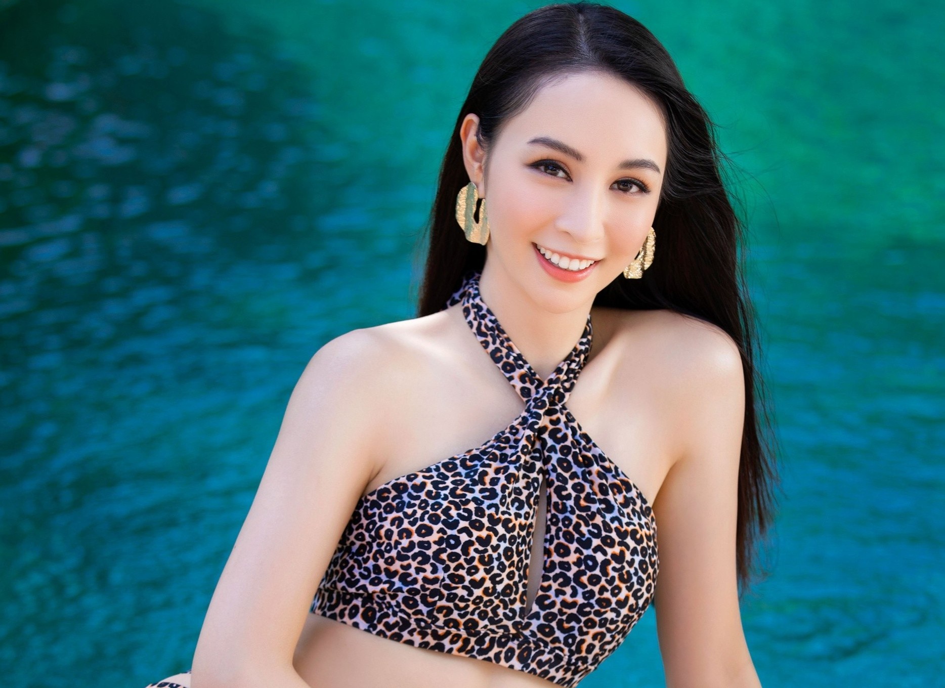 'Bao Tram, Do Thi Ha co kha nang dang quang Hoa hau Viet Nam 2020' hinh anh