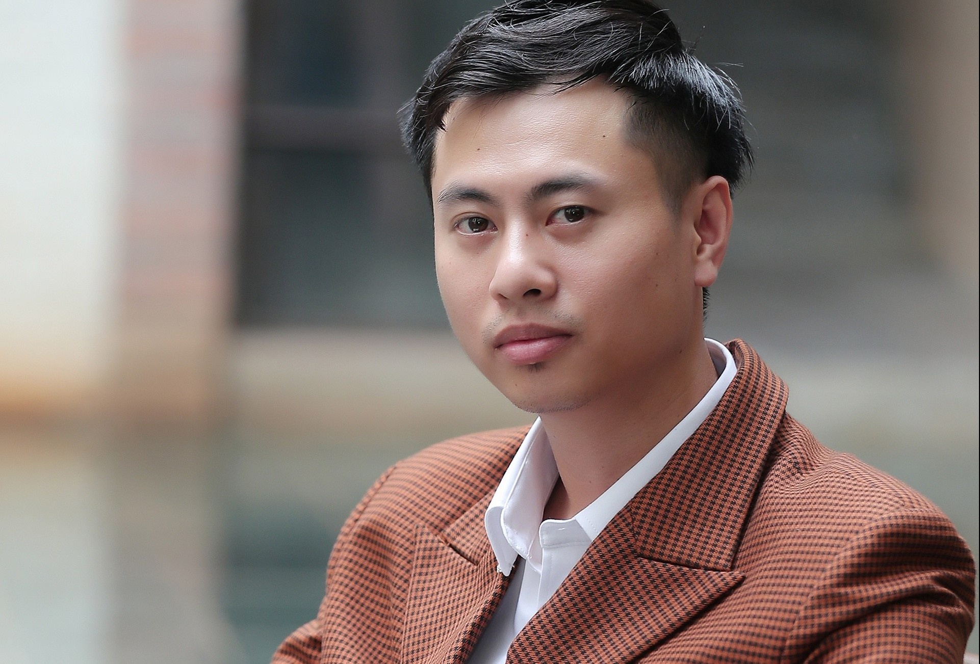 Duong Cam: ‘Khi da buoc len song truyen hinh, rapper phai thay doi’ hinh anh