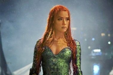 Lan song phan doi Amber Heard tiep tuc gia tang hinh anh