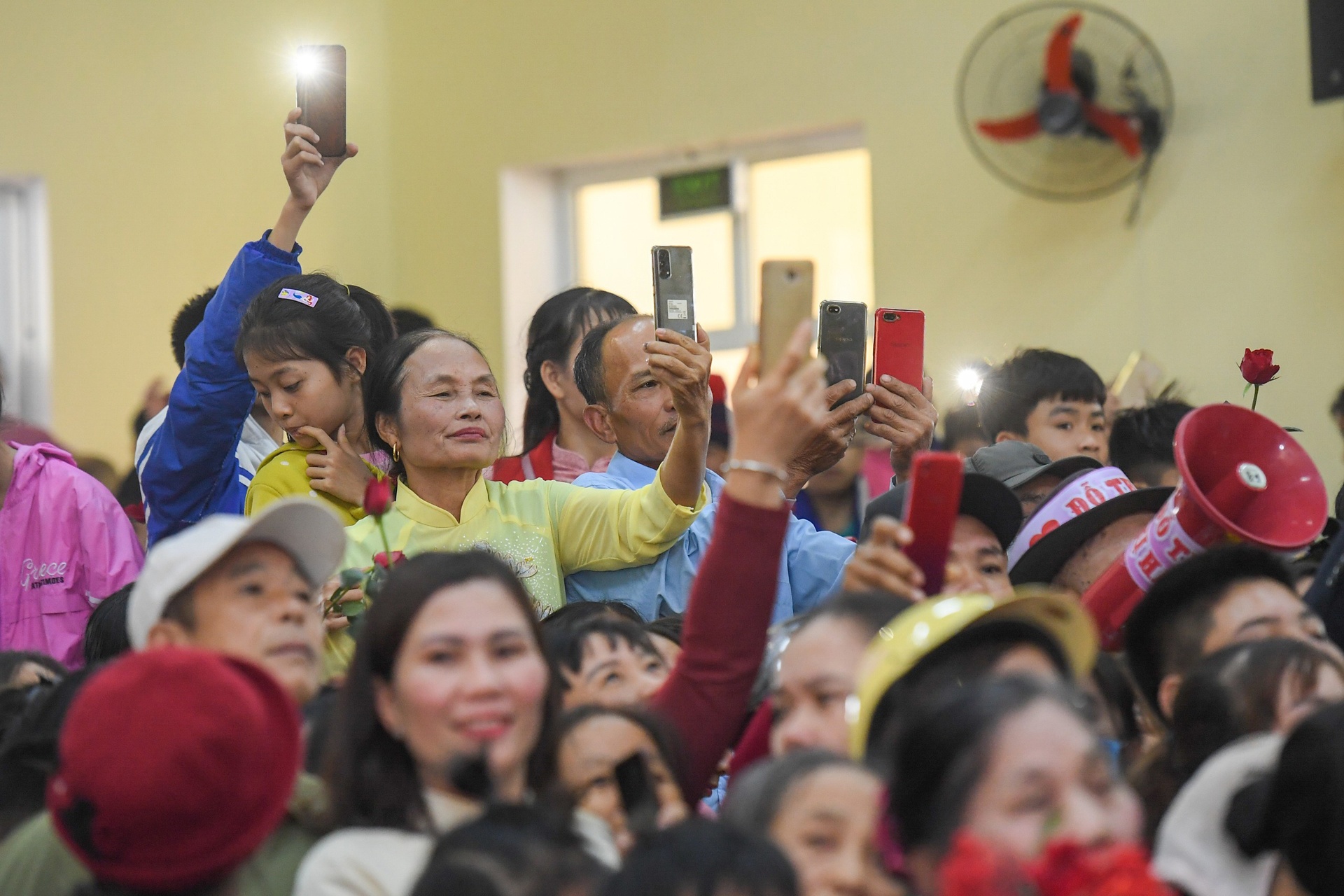 Hoa hau Do Thi Ha ve Thanh Hoa anh 5