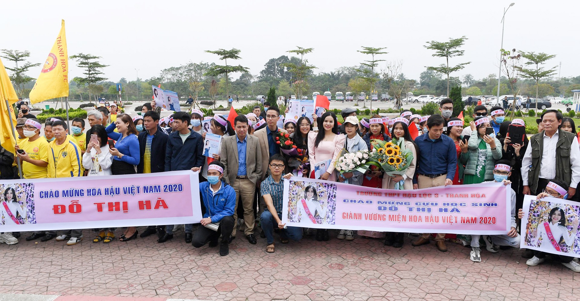 Hoa hau Do Thi Ha anh 7