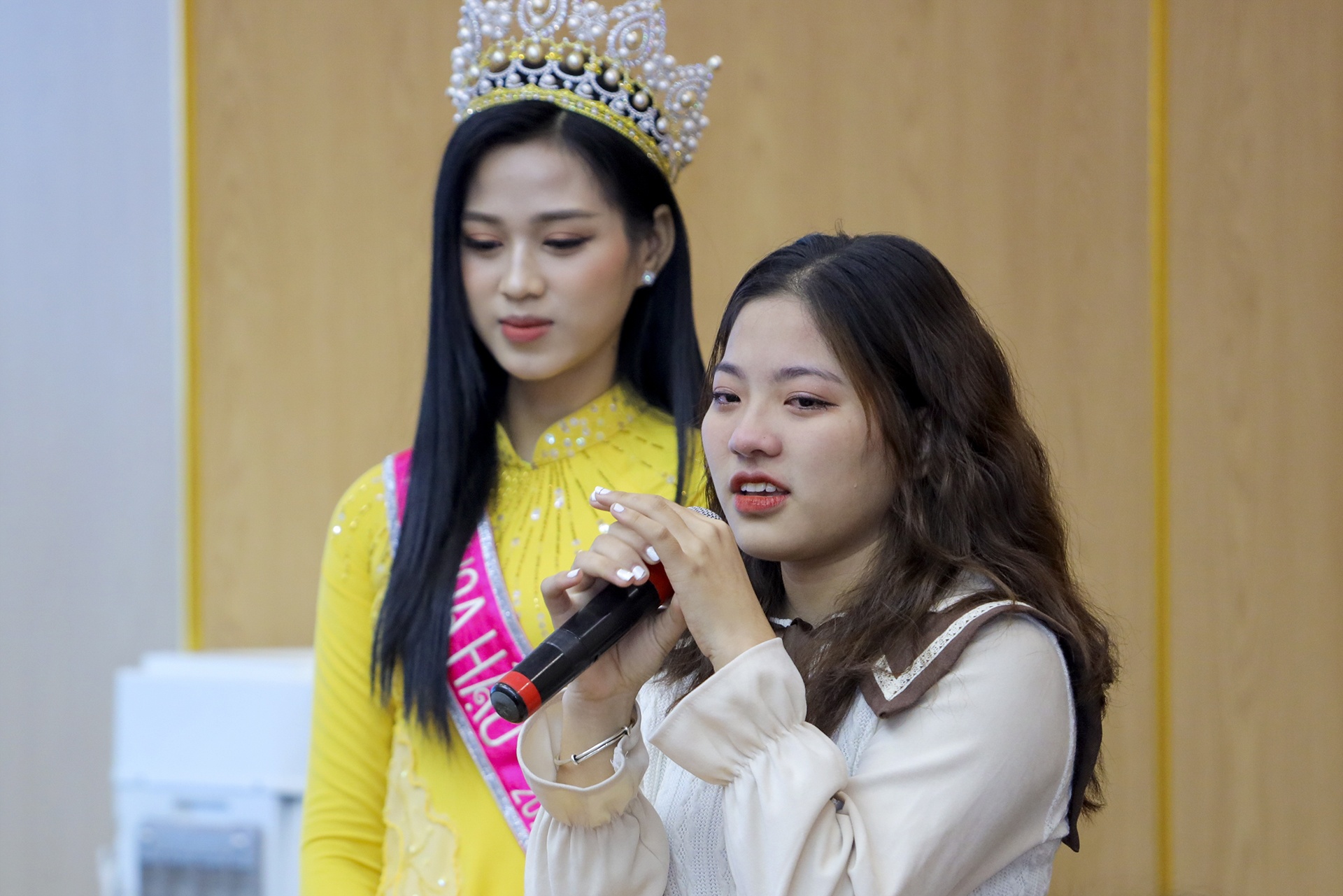 Hoa hau Viet Nam Do Thi Ha anh 6