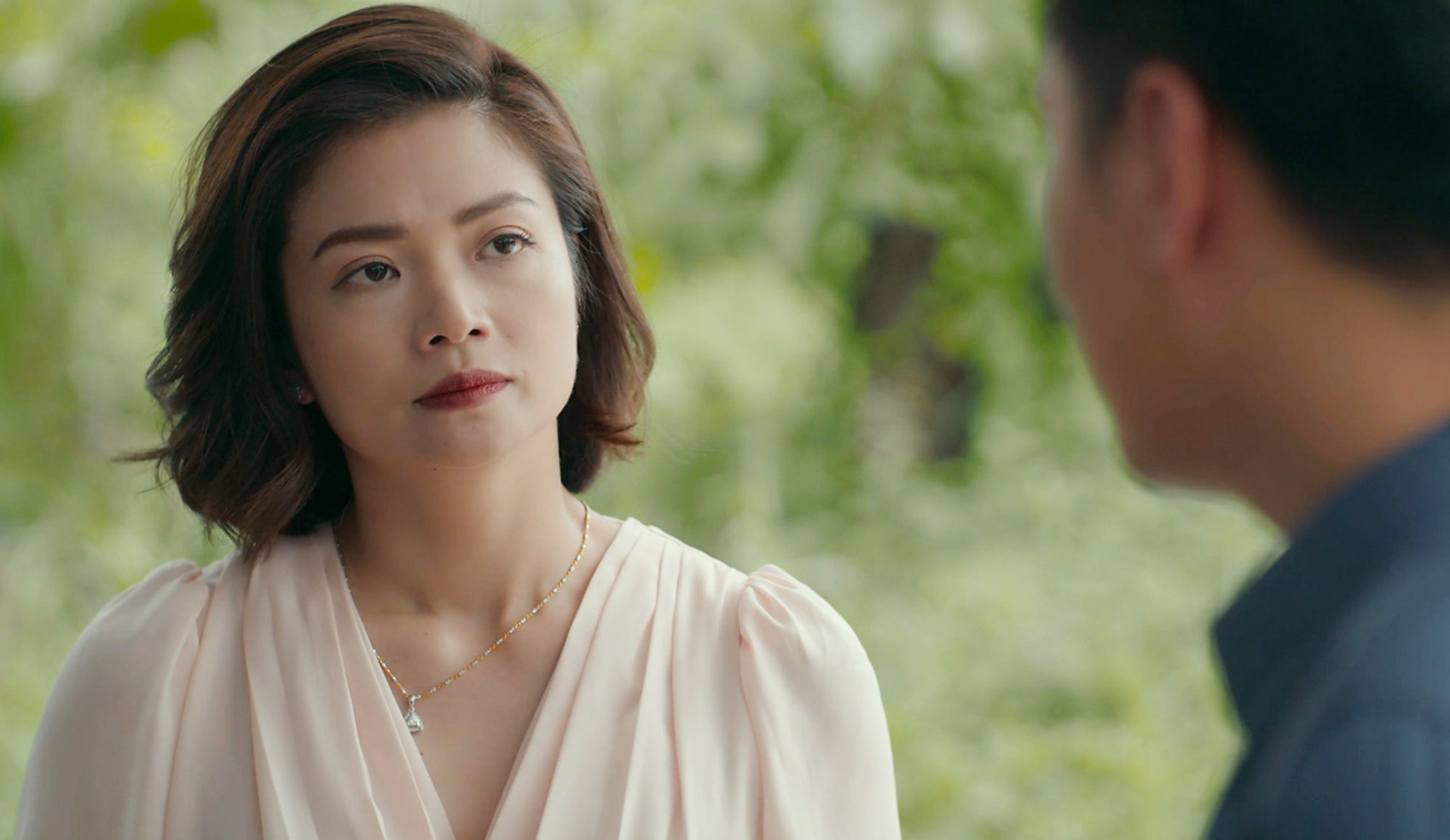 Vi sao phim 'Ho so ca sau' bi che kho hieu? hinh anh