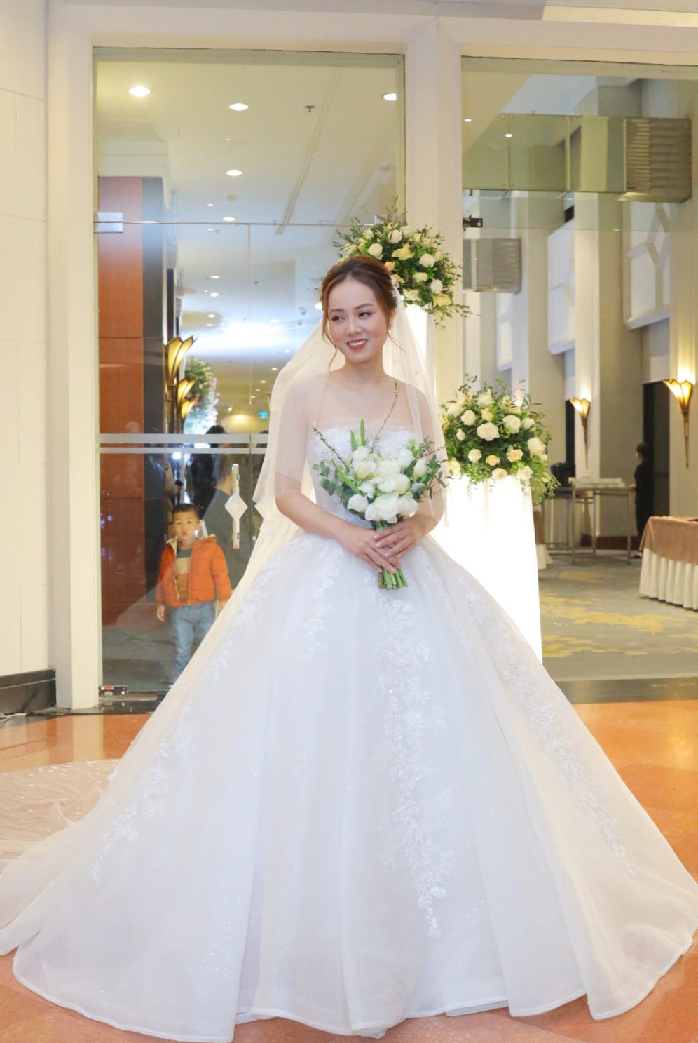 NSND Cong Ly cuoi anh 2