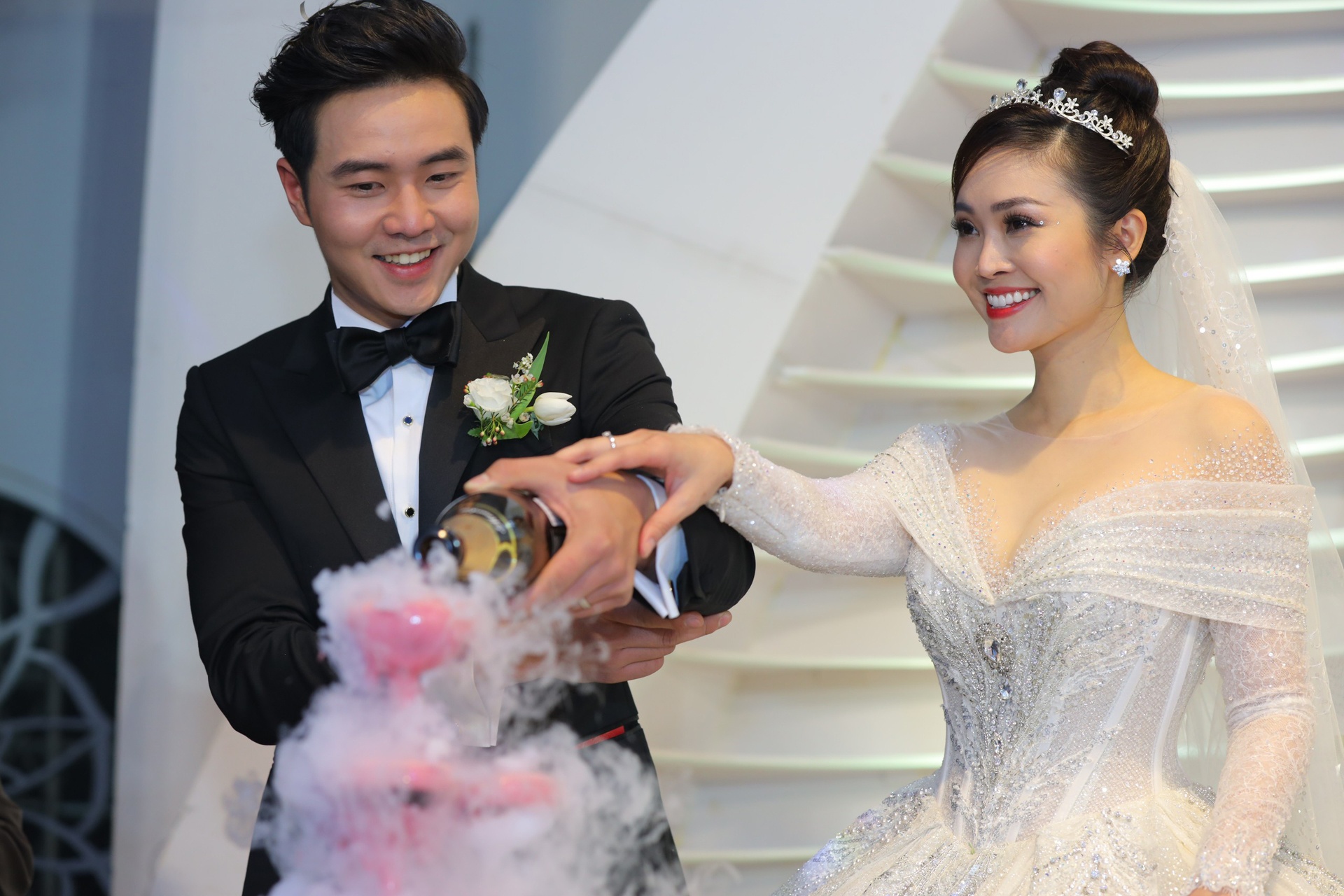 MC Thuy Linh cuoi anh 9