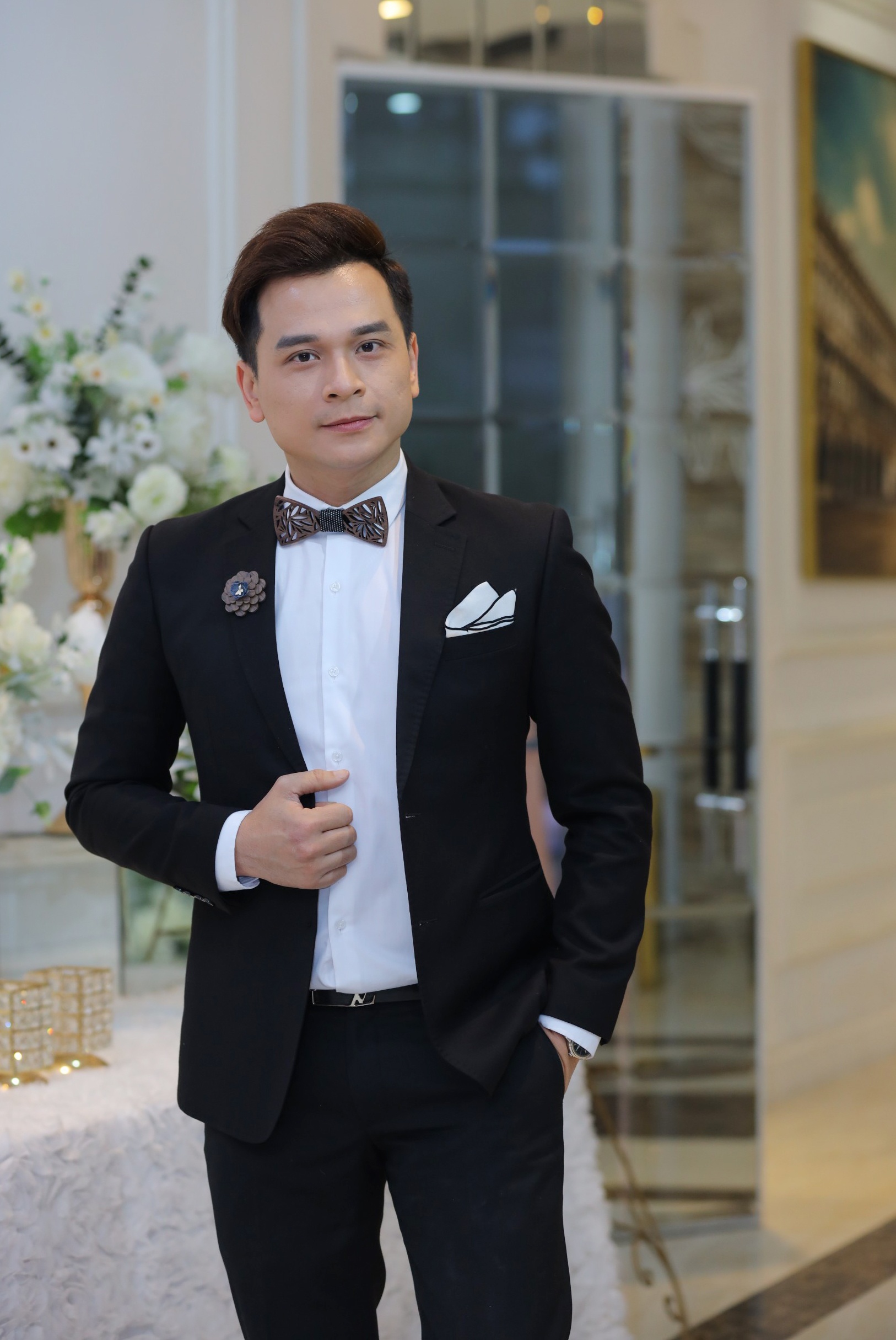 MC Thùy Linh cưới ảnh 12 MC Thuy Linh cuoi anh 12