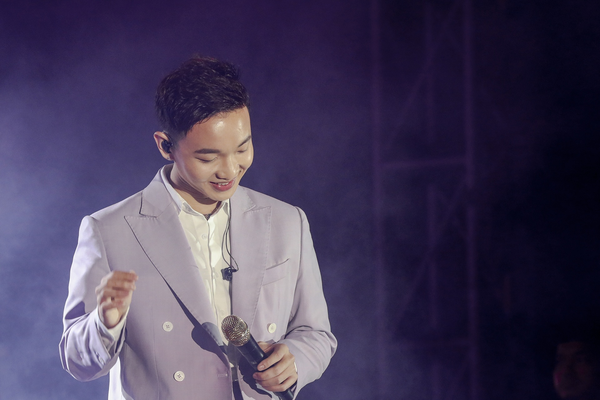 Hoang Dung live show 25 anh 4