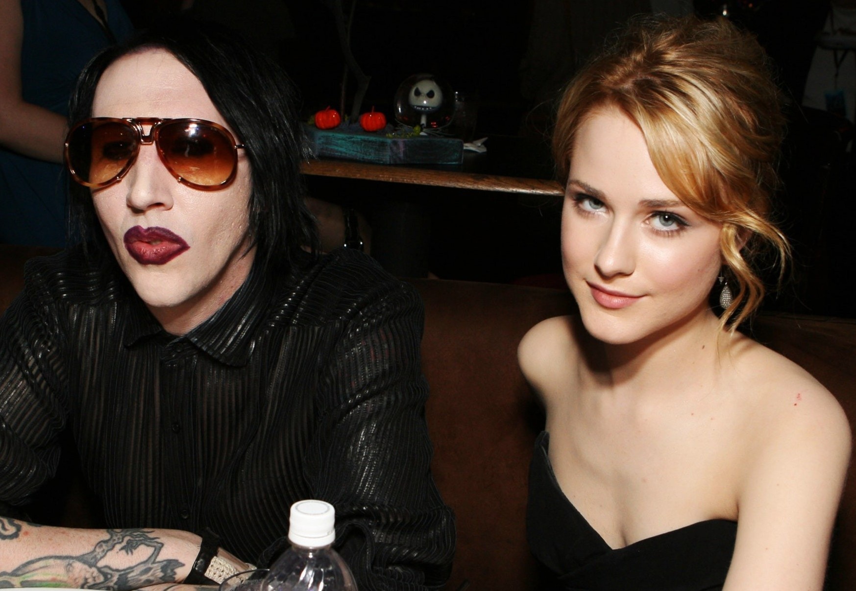 Evan Rachel Wood bi de doa tung anh nhay cam hinh anh