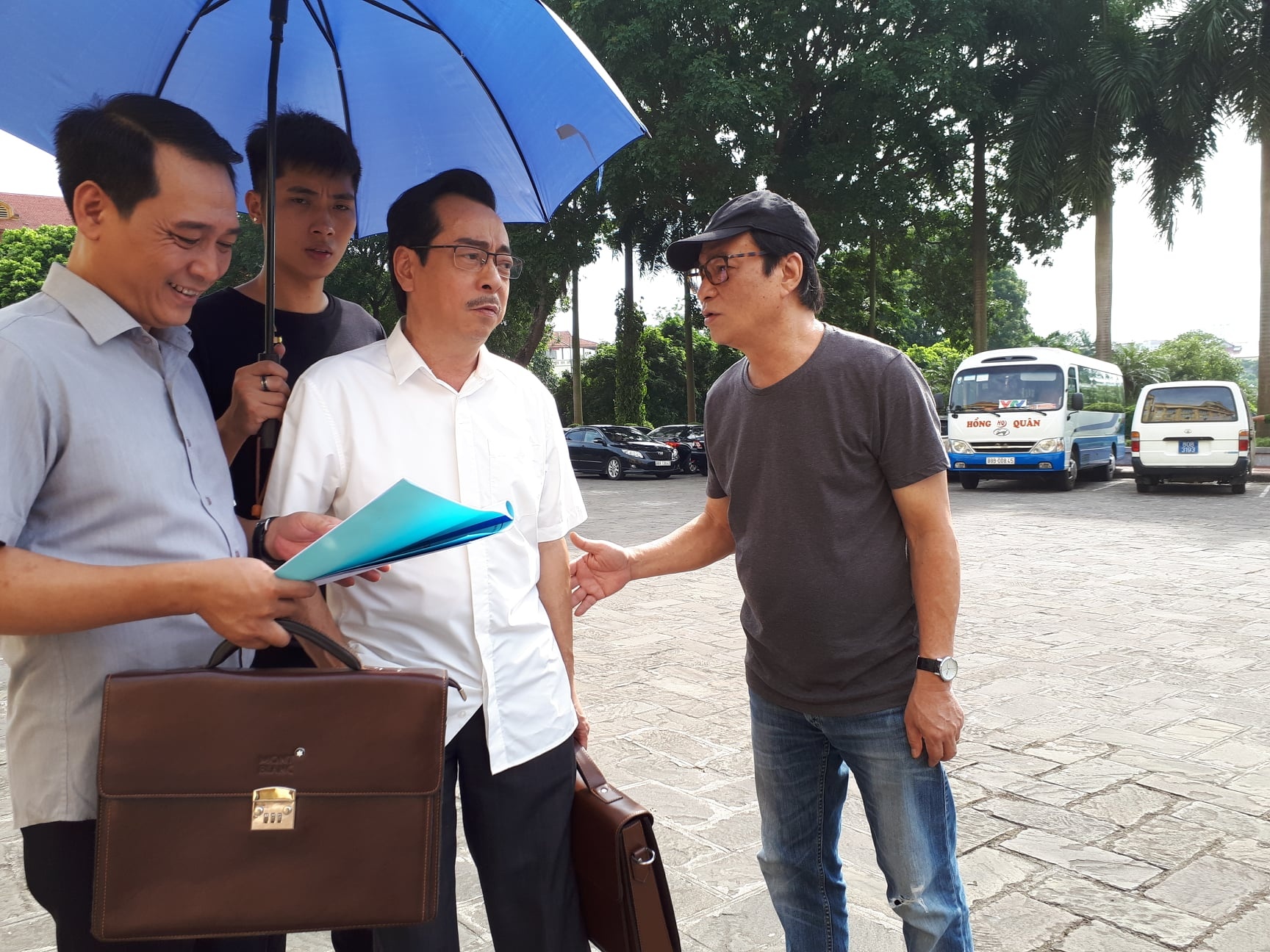 NSND Hoang Dung tang le anh 2