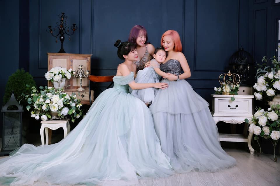 Hoang Yen ly hon anh 1